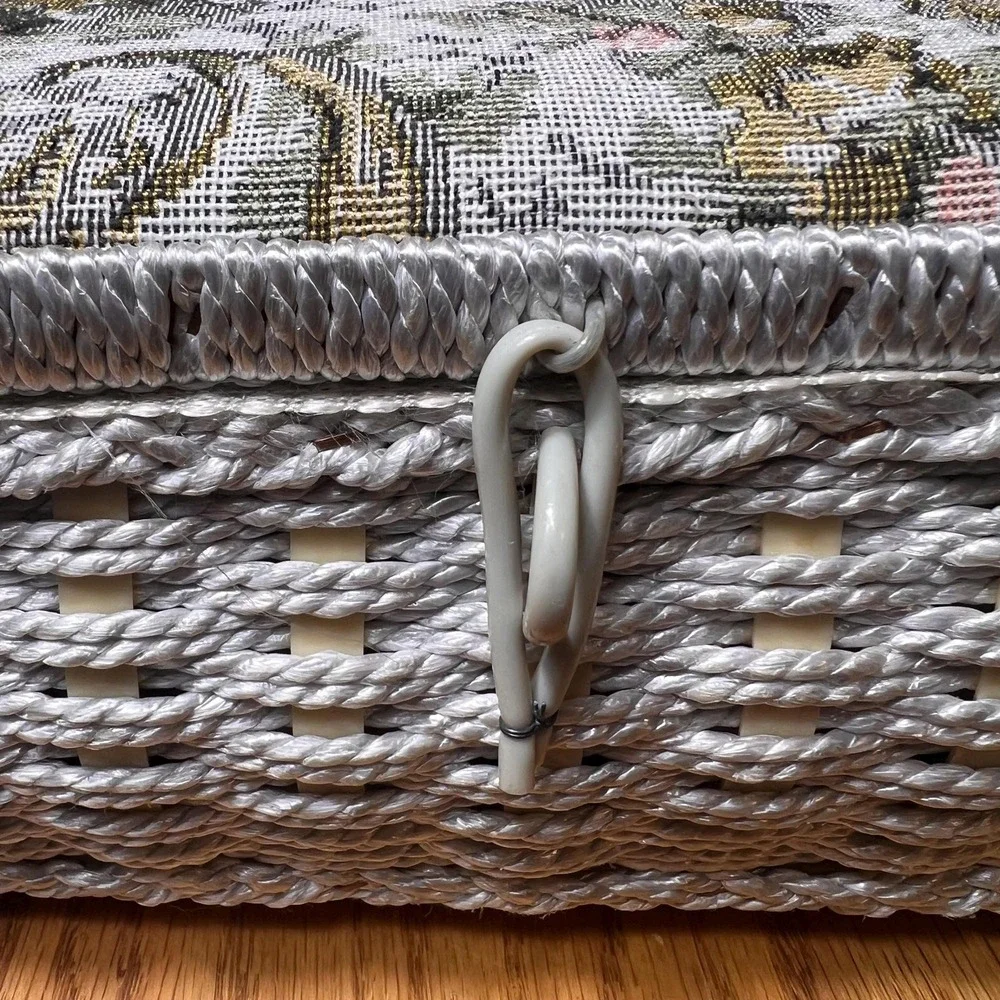 VTG Woven Sewing Basket Box Floral Tapestry Lid Taiwan cottage Box Needlework